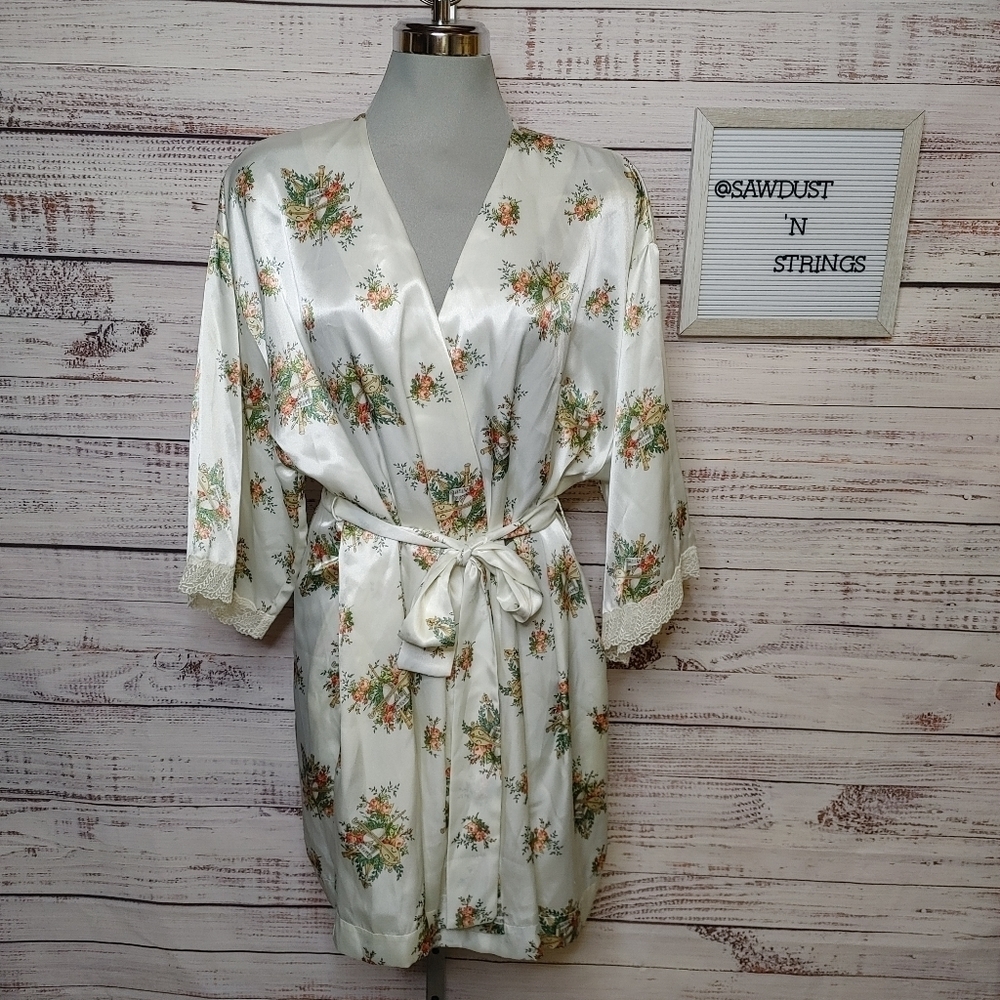 Vintage Satin Floral and Lace Robe Size M